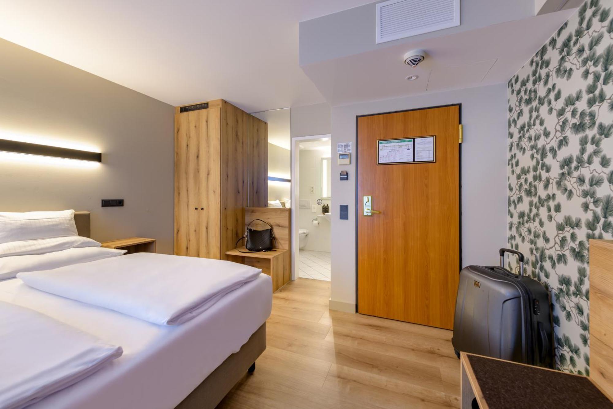 Hotel Mercure Altstadt 3*